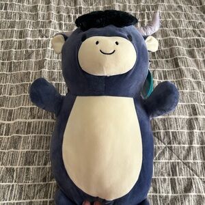 14” Perni the Bull Hugmee Squishmallow